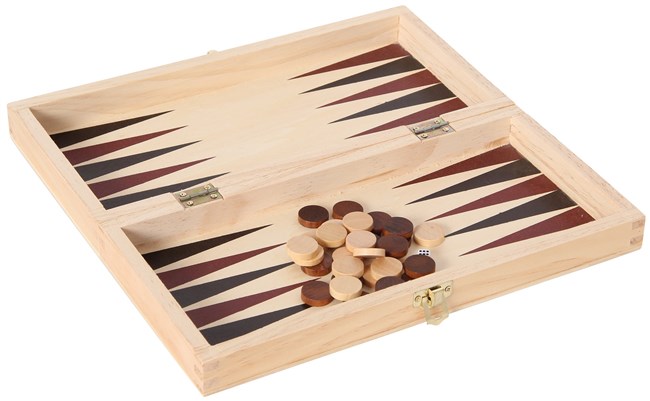 3 games in one - Chess - Checkers - Backgammon 3 games in one - Chess - Checkers - Backgammon