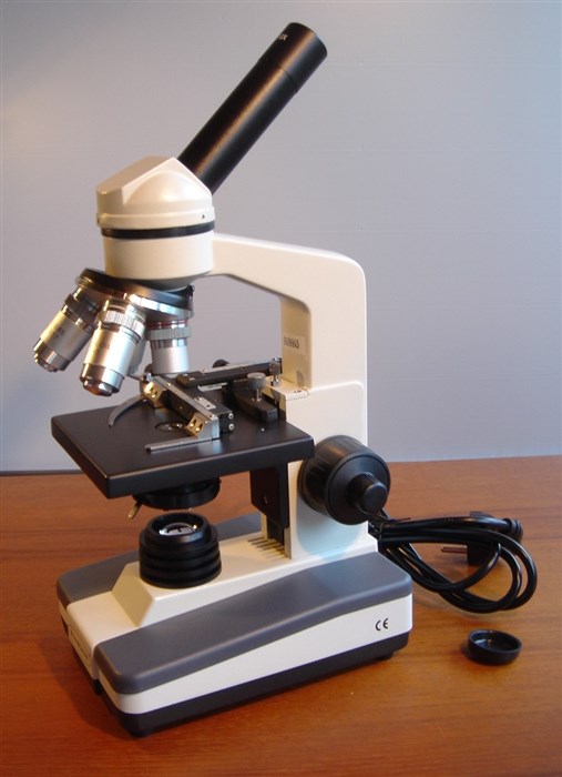 Advanced Microscope with LED lamps for students